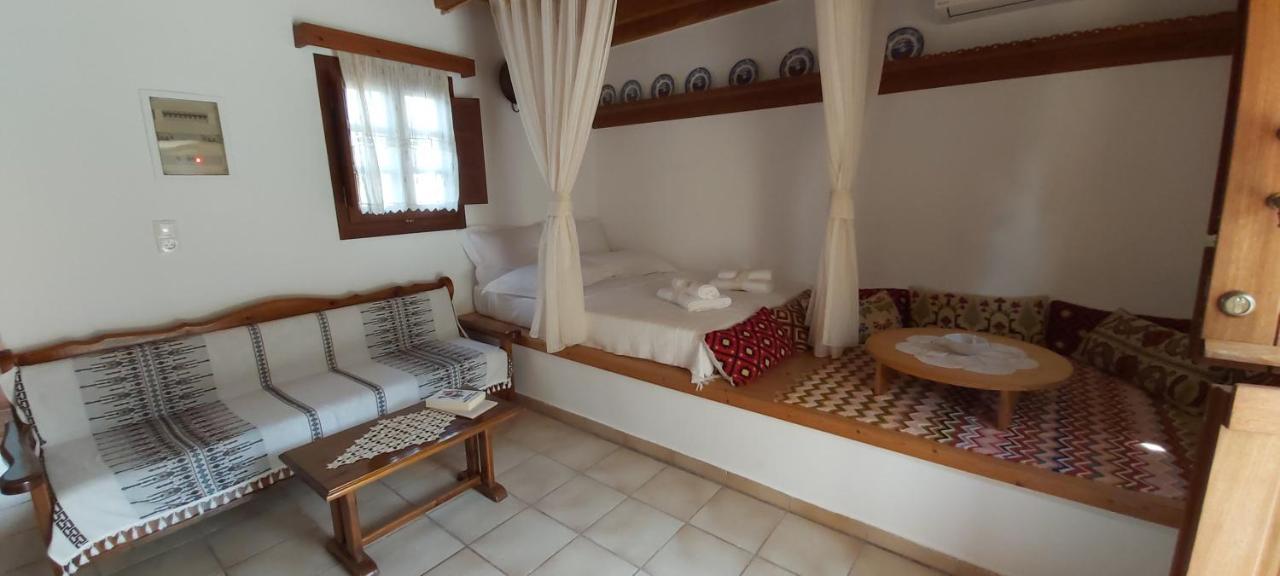 Traditional House In Asfendiou Agios Dimitrios  Exteriör bild