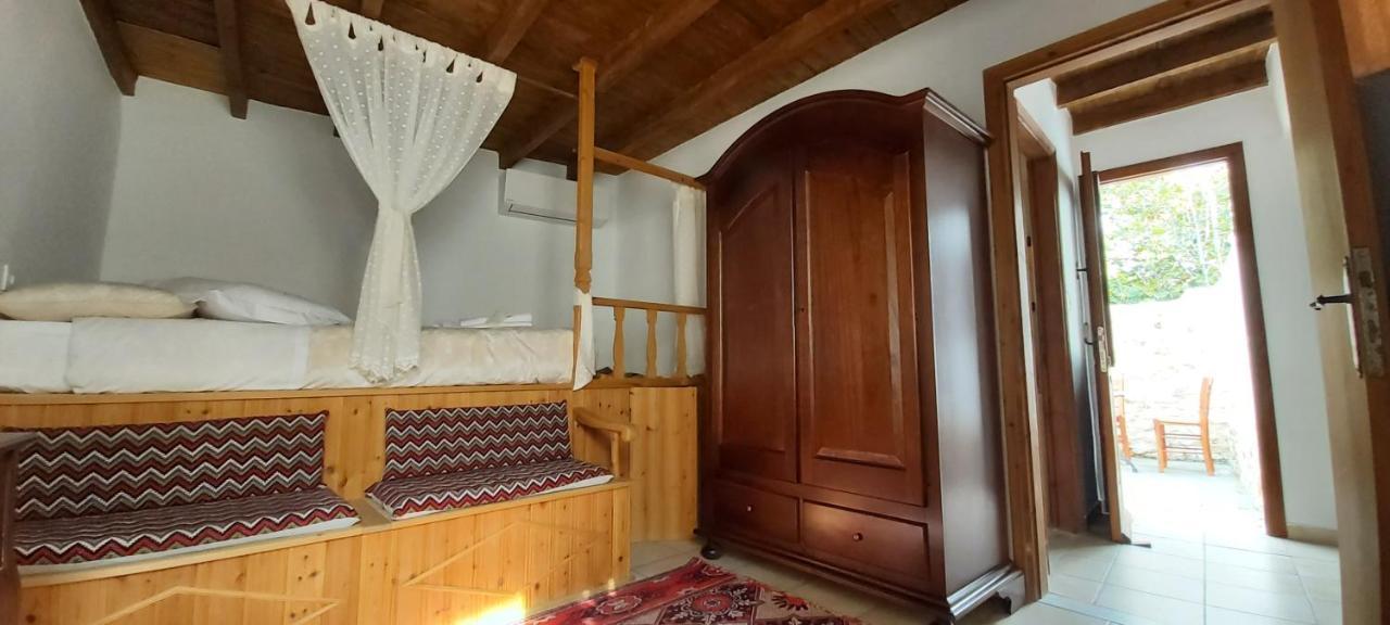 Traditional House In Asfendiou Agios Dimitrios  Exteriör bild